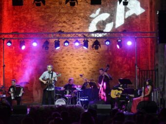 Natječaj za skladbe koje će biti izvedene na 20. ČAnsonfestu – Kastav 2024.