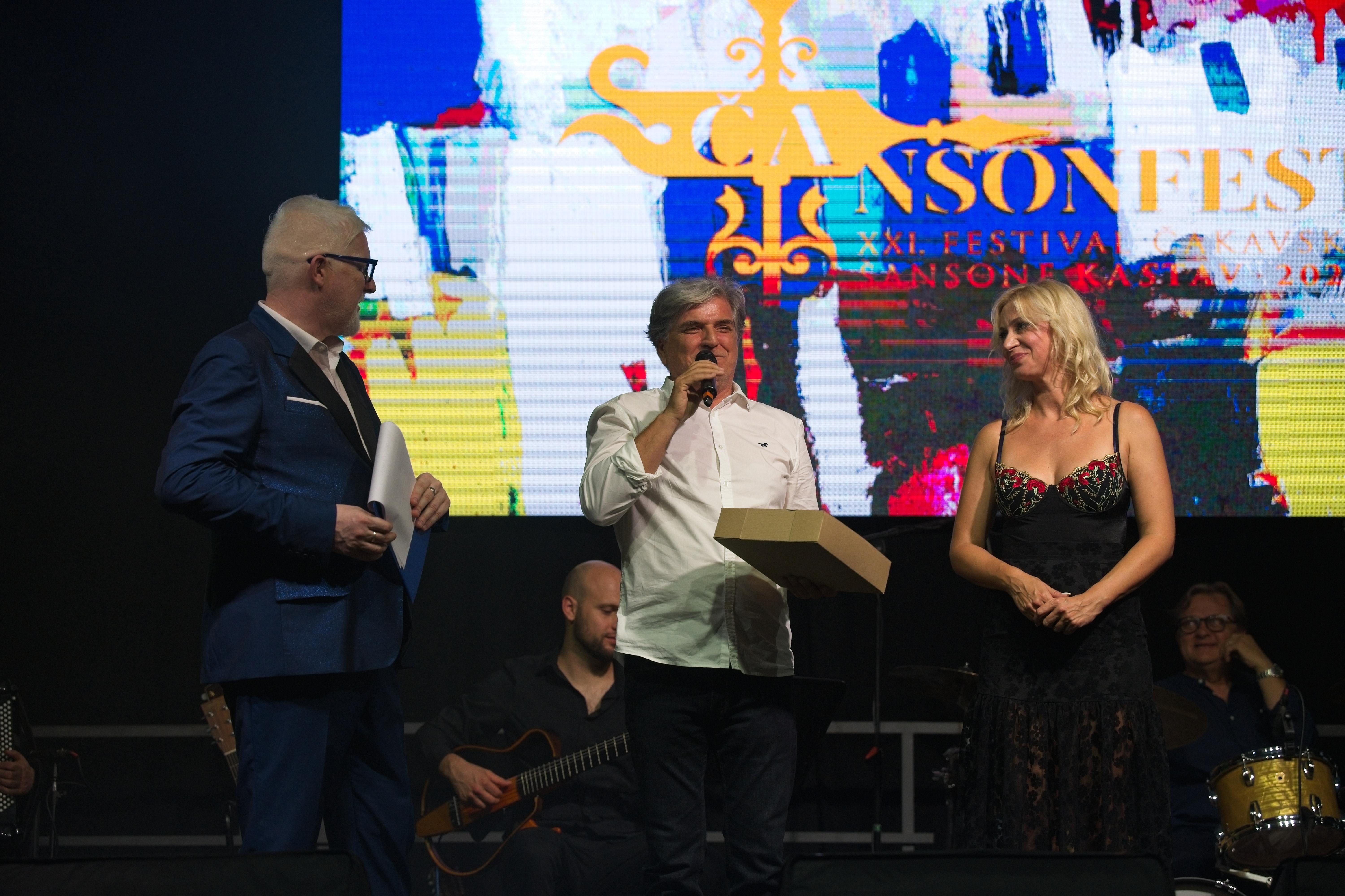 Dodjelom nagrada u Večeri novih skladbi okončan je ovogodišnji 21. ČAnsonfest – Kastav 2025.