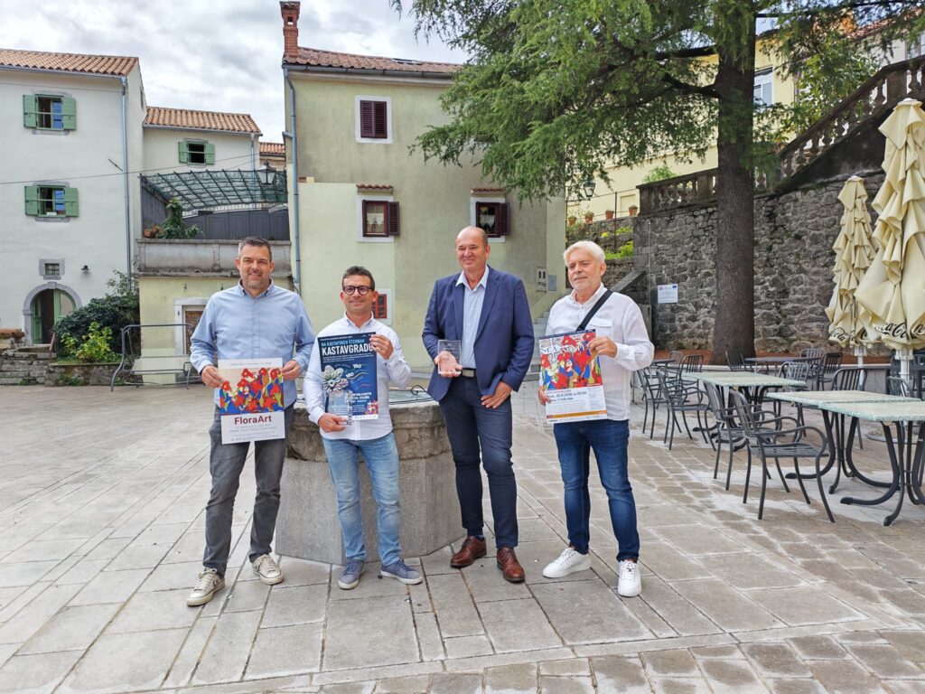 Damjan Grbac (tajnik Udruge Kastafsko kulturno leto), Saša Matovina (predsjednik Udruge Kanat - Kastav i Udruge Kastafsko kulturno leto te umjetnički ravnatelj Festivala ČAnsonfest – Kastav), Dean Jurčić (zamjenik gradonačelnika Grada Kastva) i Sanjin Mandičić (umjetnički ravnatelj festivala ČAnsonfest – Kastav)